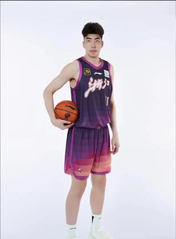 周鹏, src, 留洋西班牙 周鹏, src, 留洋西班牙